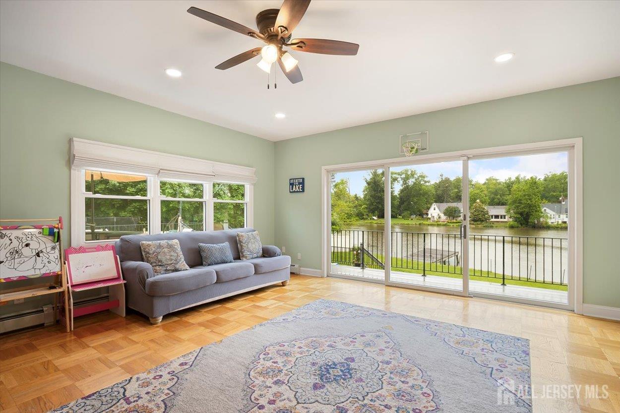 44 Lakeside Drive, Piscataway, New Jersey image 13