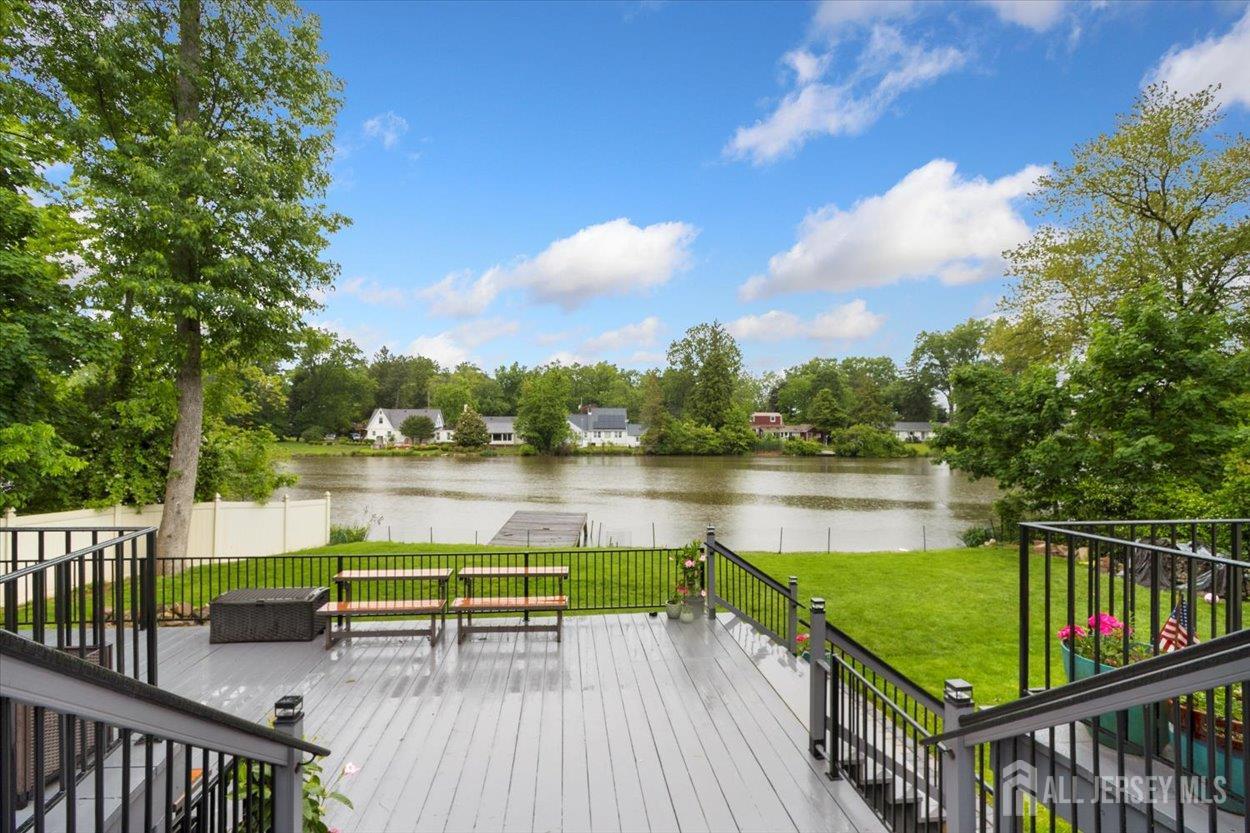 44 Lakeside Drive, Piscataway, New Jersey image 27