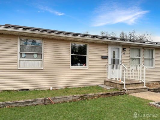 14 E CHURCH ST, JAMESBURG, NJ 08831 - Image c7583bcfd12ceb12ba1162ffaaab7d21/3656328556