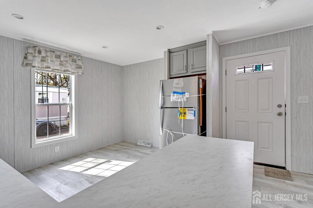 2505 Woodbridge Avenue, Edison, New Jersey image 7