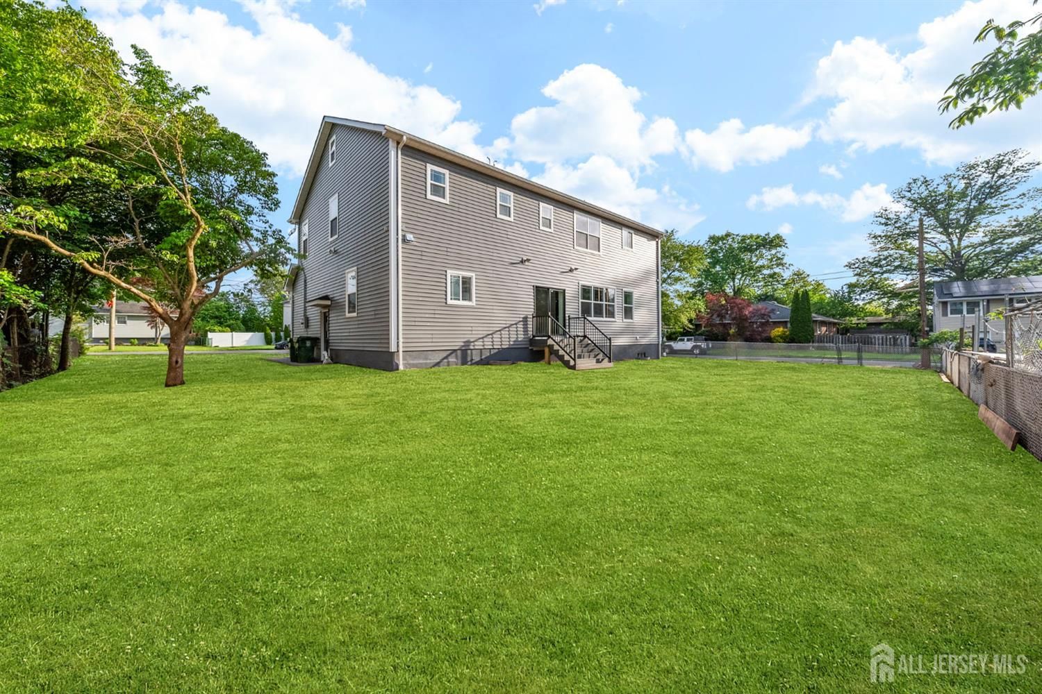 75 Jefferson Boulevard, Edison, New Jersey image 4