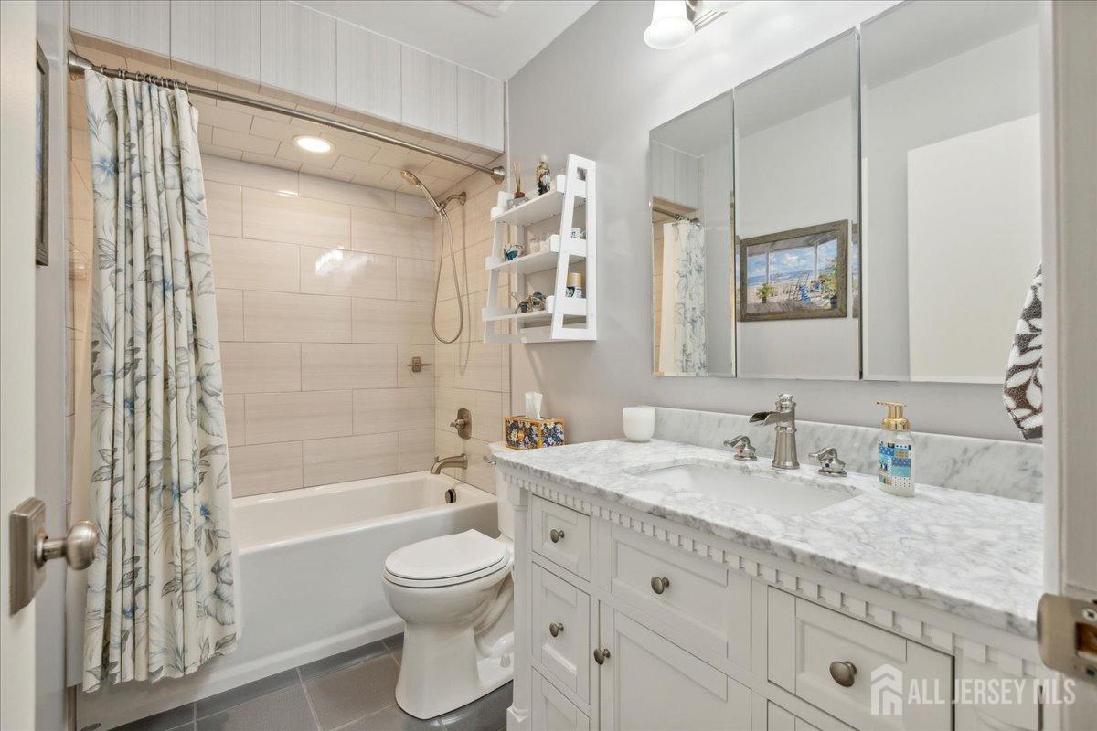 417 Andover Drive, Monroe Township, New Jersey image 19