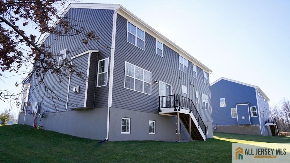 North Brunswick, New Jersey, 08850, United States, 5 Bedrooms Bedrooms, ,4 BathroomsBathrooms,Residential,Contingent,2036388