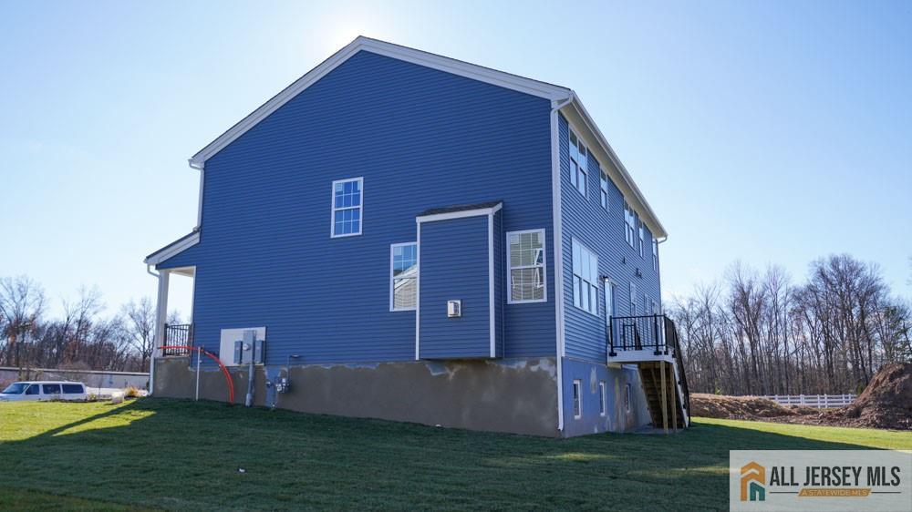 North Brunswick, New Jersey, 08850, United States, 5 Bedrooms Bedrooms, ,4 BathroomsBathrooms,Residential,Contingent,2036388
