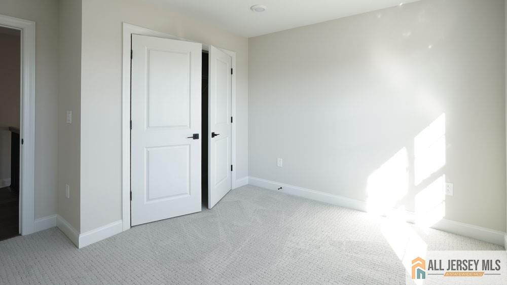 North Brunswick, New Jersey, 08850, United States, 5 Bedrooms Bedrooms, ,4 BathroomsBathrooms,Residential,Contingent,2036388