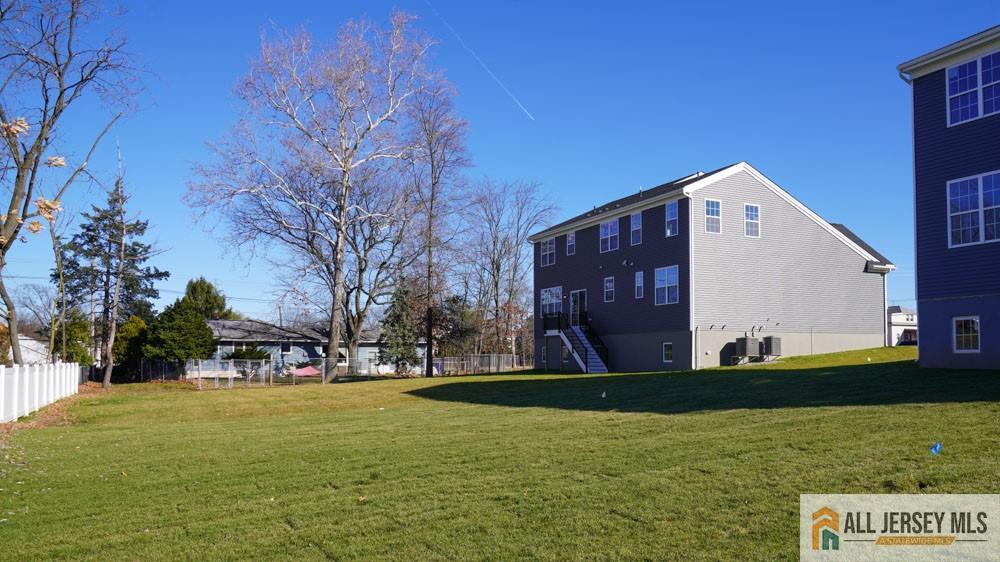 North Brunswick, New Jersey, 08850, United States, 5 Bedrooms Bedrooms, ,4 BathroomsBathrooms,Residential,Contingent,2036388
