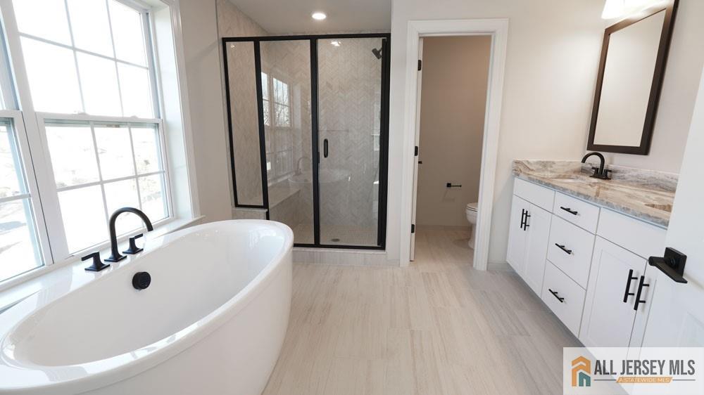 North Brunswick, New Jersey, 08850, United States, 5 Bedrooms Bedrooms, ,4 BathroomsBathrooms,Residential,Contingent,2036388