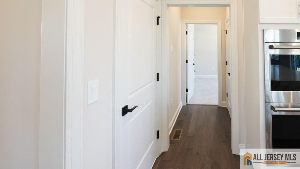 North Brunswick, New Jersey, 08850, United States, 5 Bedrooms Bedrooms, ,4 BathroomsBathrooms,Residential,Contingent,2036388