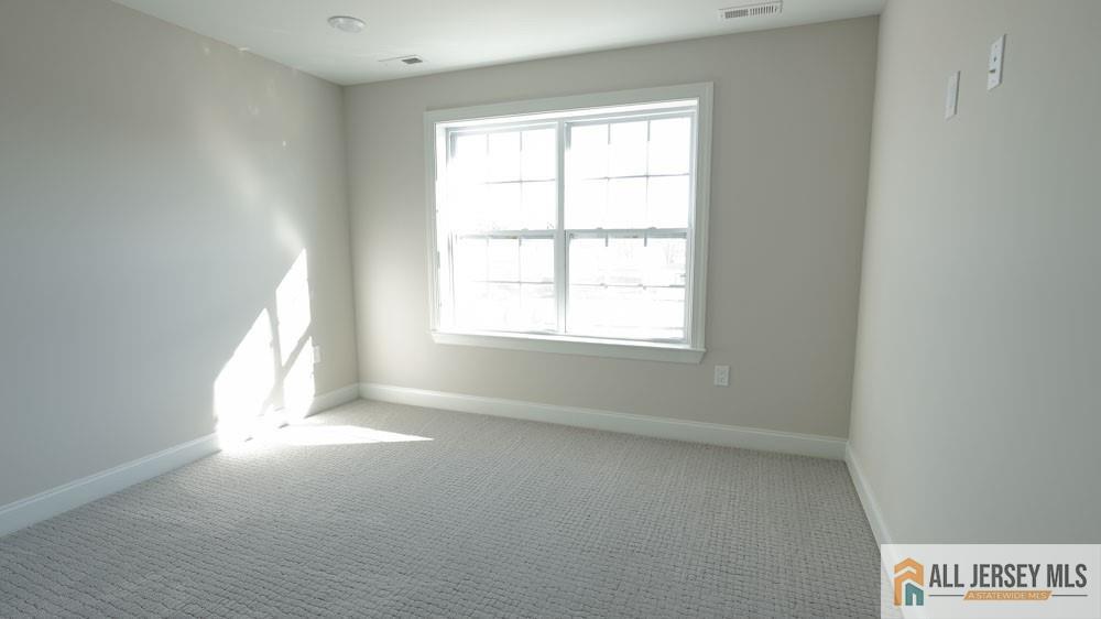 North Brunswick, New Jersey, 08850, United States, 5 Bedrooms Bedrooms, ,4 BathroomsBathrooms,Residential,Contingent,2036388