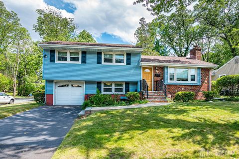 Homes For Sale - 77 Woodside Avenue<br/> Metuchen, NJ 08840