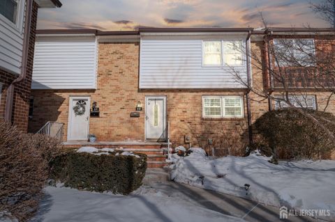 Condo For Sale - 8 Cardinal Lane #2<br/> Hillsborough, NJ 08844