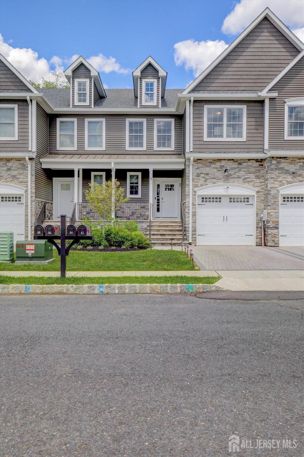 84 Valentino Drive, Old Bridge, New Jersey image 4
