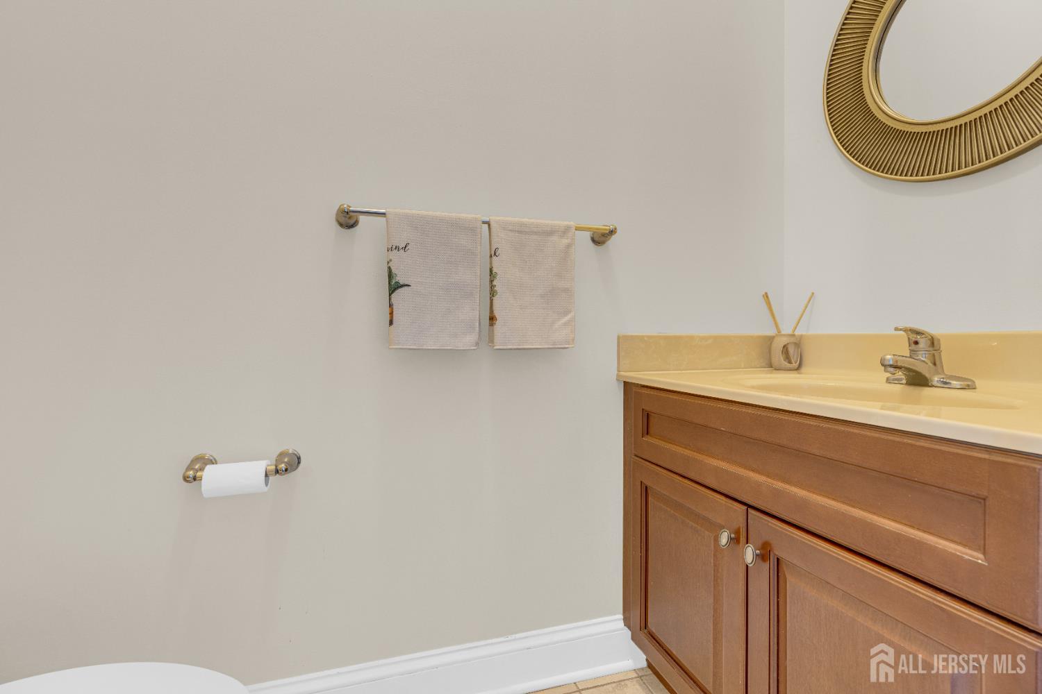 51 N Smith Street, Avenel, New Jersey image 21