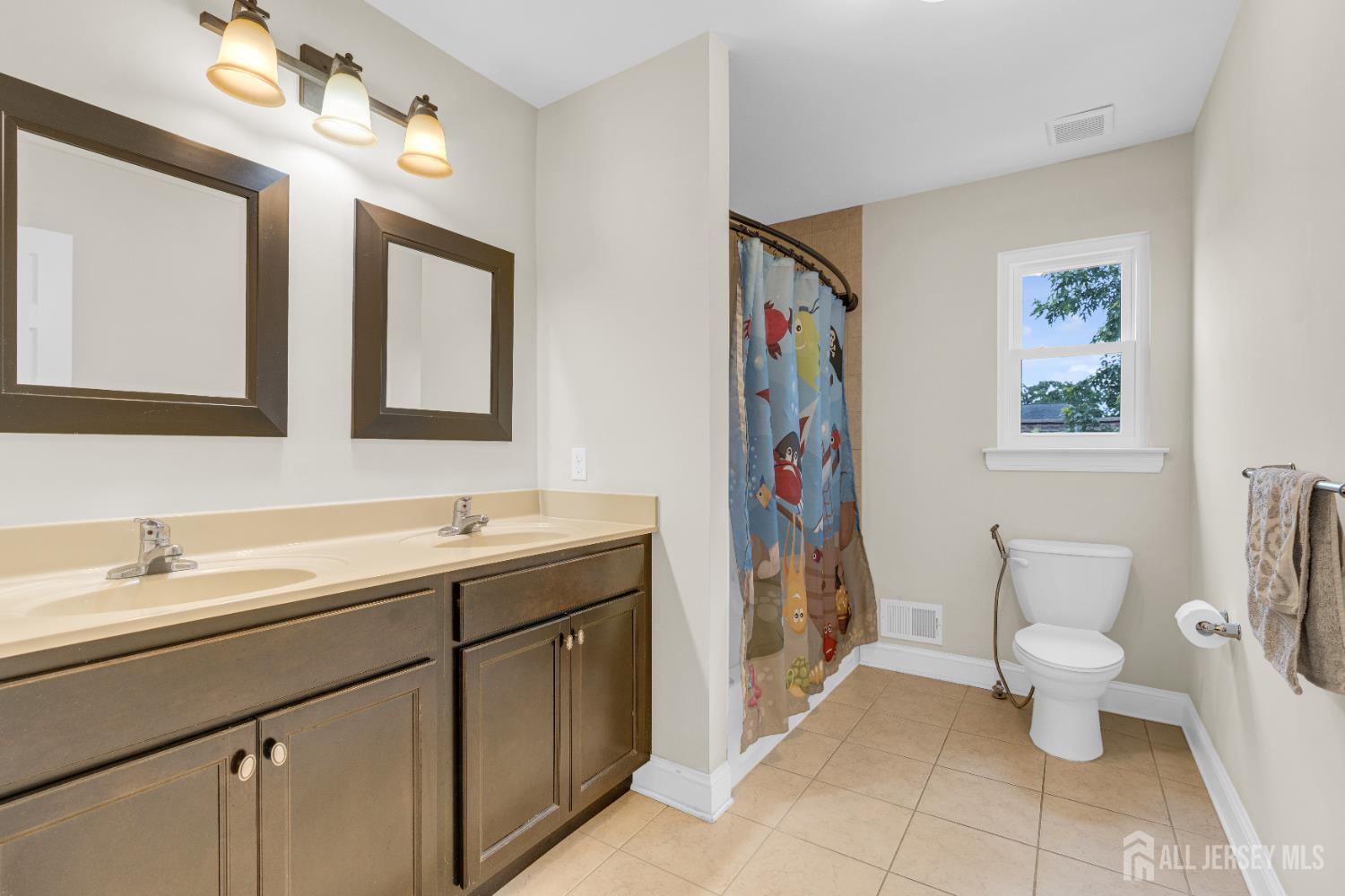 51 N Smith Street, Avenel, New Jersey image 37