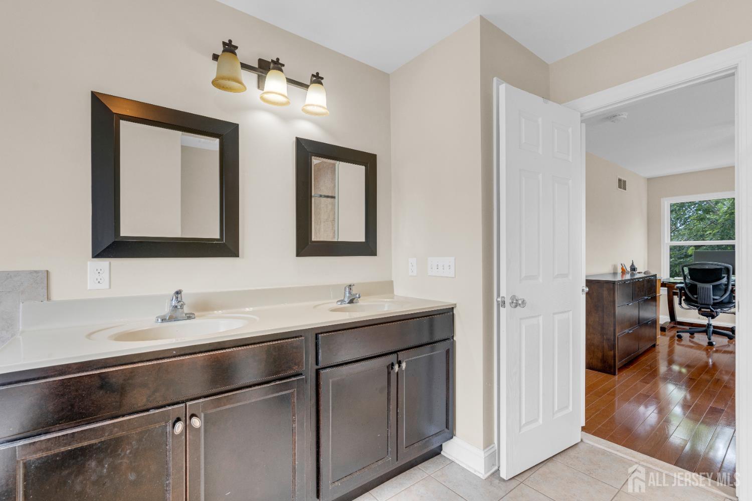 51 N Smith Street, Avenel, New Jersey image 25