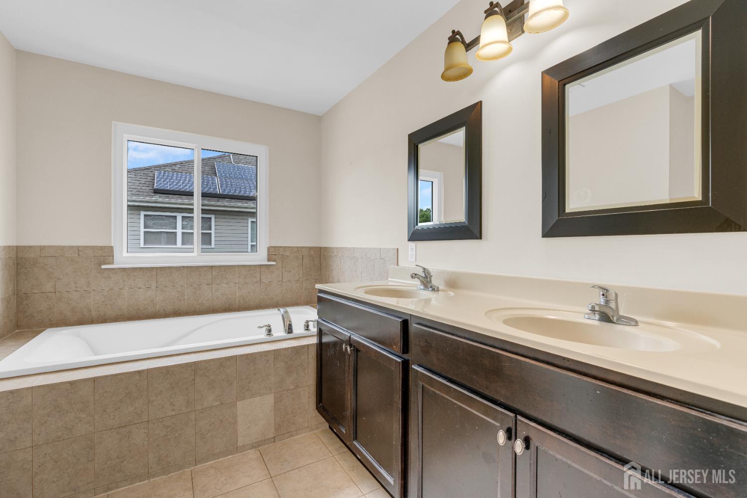 51 N Smith Street, Avenel, New Jersey image 27