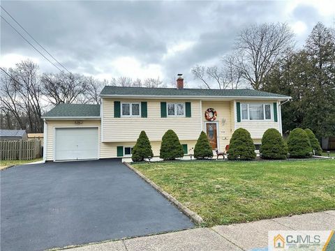 143 Lee Drive, Middlesex, NJ 08846 - #: 2353732M