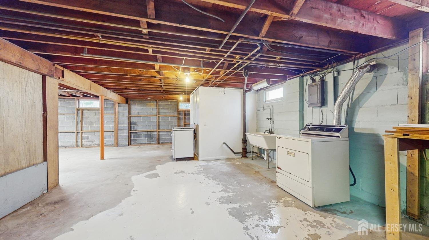 190 S Moetz Drive, Milltown, New Jersey image 23