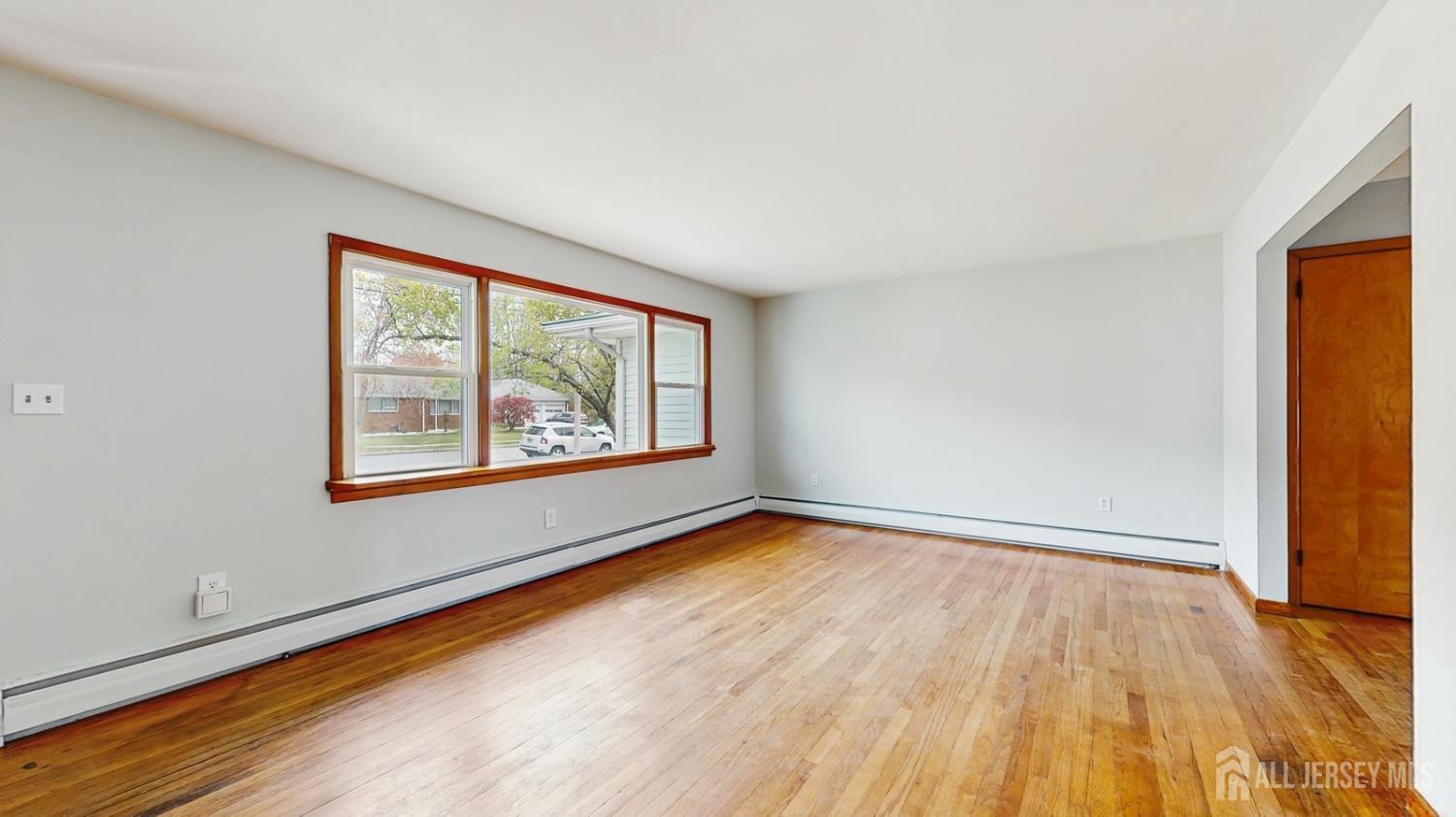 190 S Moetz Drive, Milltown, New Jersey image 5