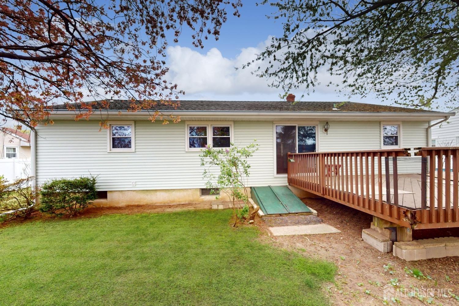 190 S Moetz Drive, Milltown, New Jersey image 28