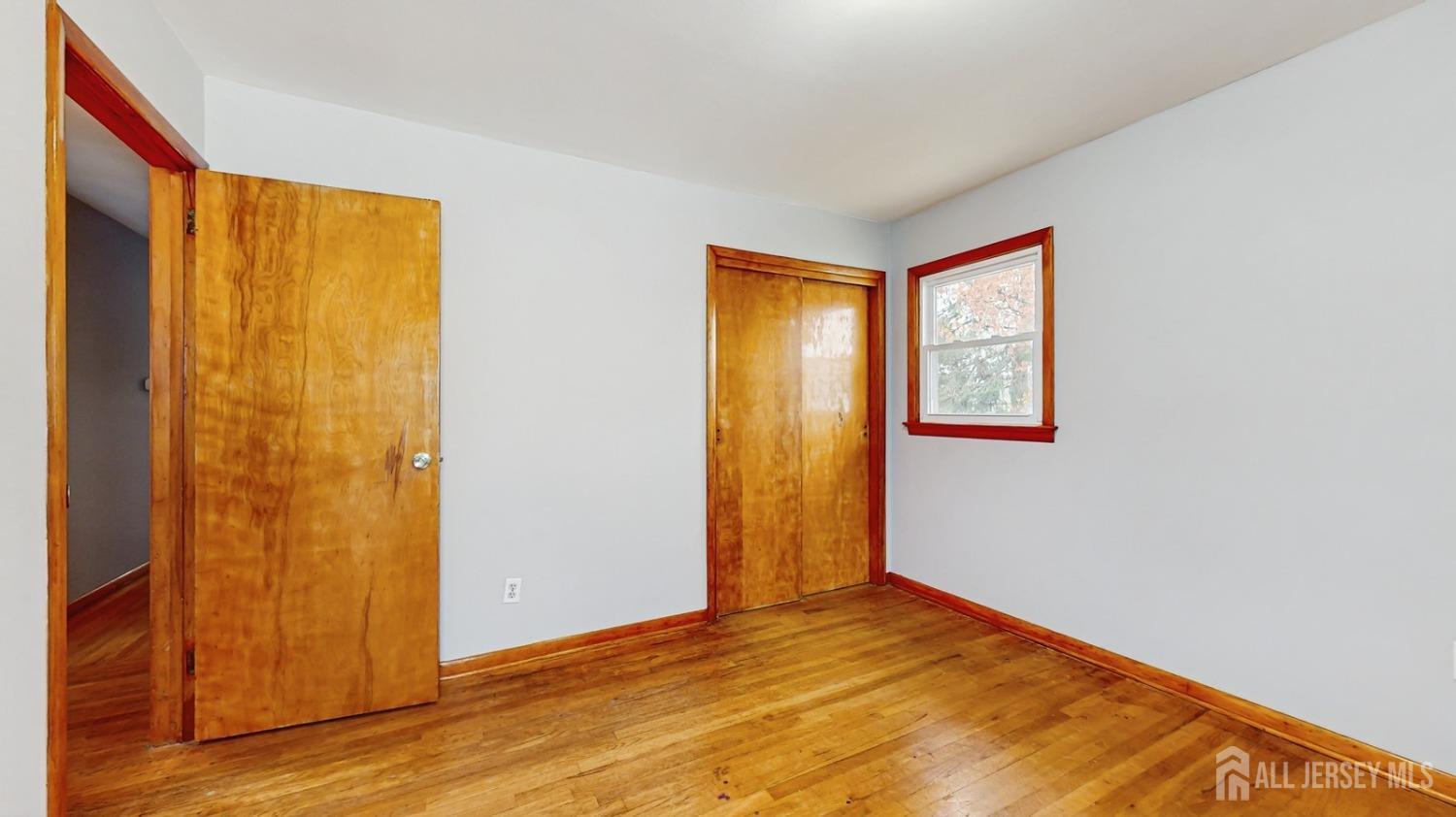 190 S Moetz Drive, Milltown, New Jersey image 15