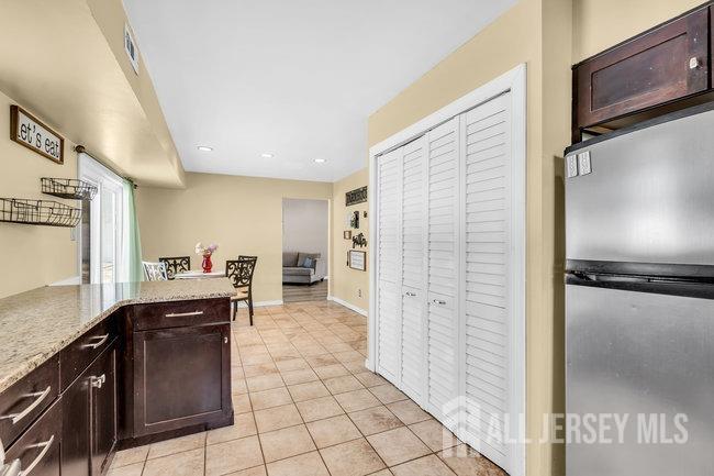 10 Barre Drive, Howell, New Jersey image 15