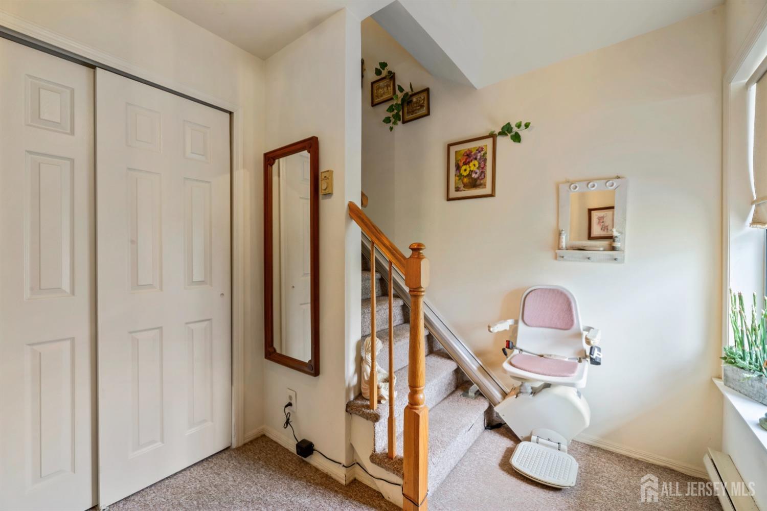 16 Andrew Johnson Drive #C, Monroe Township, New Jersey image 3
