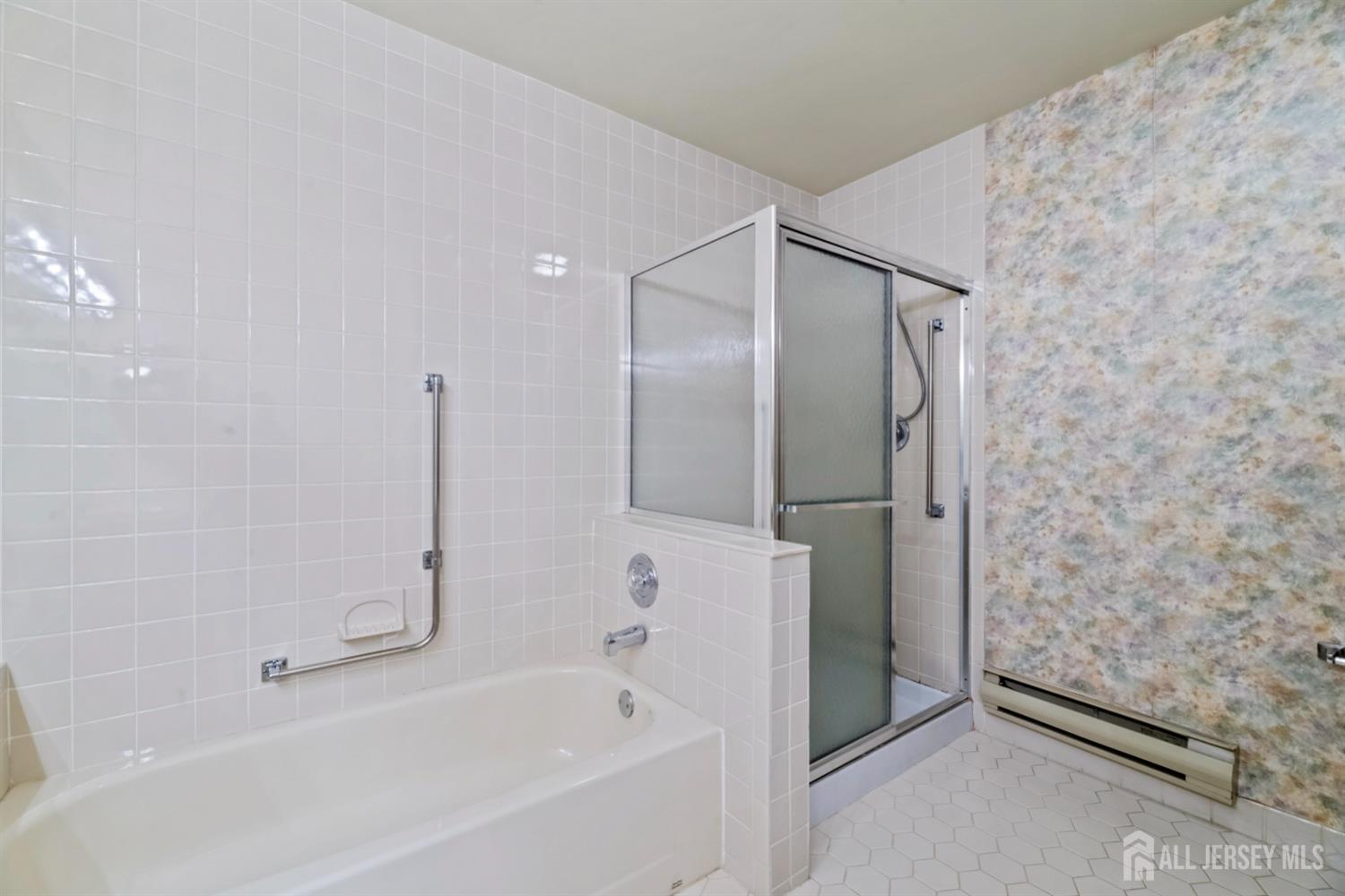 16 Andrew Johnson Drive #C, Monroe Township, New Jersey image 15