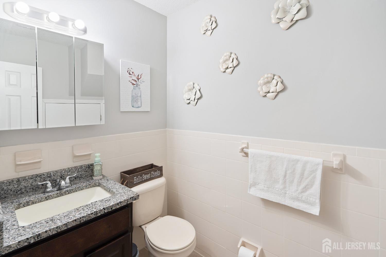 938 Thomas Avenue, North Brunswick, New Jersey image 19