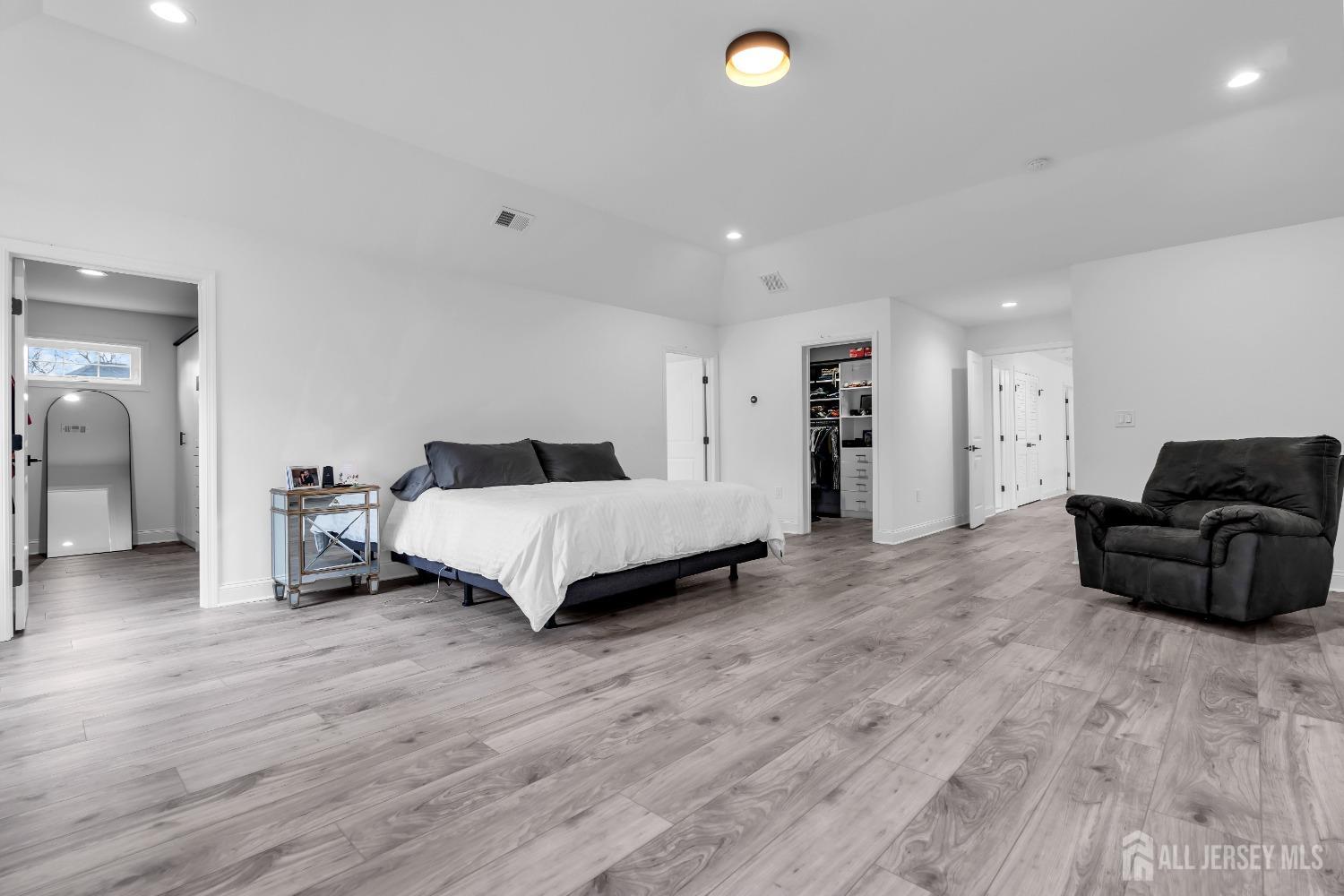 131-B Dutch Road, East Brunswick, New Jersey image 30
