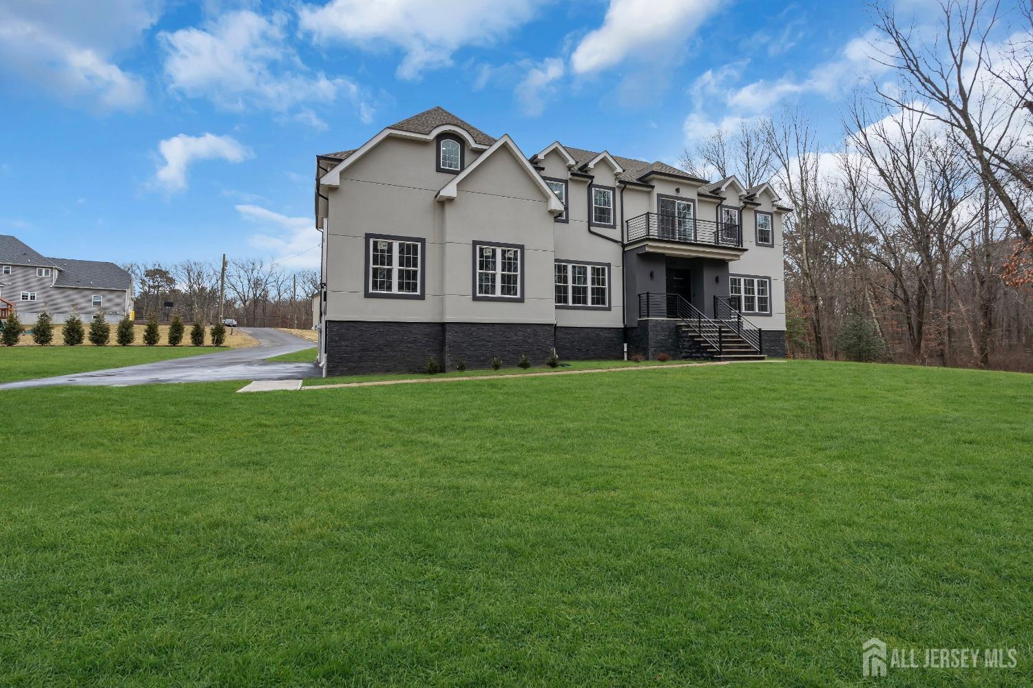 131-B Dutch Road, East Brunswick, New Jersey image 3