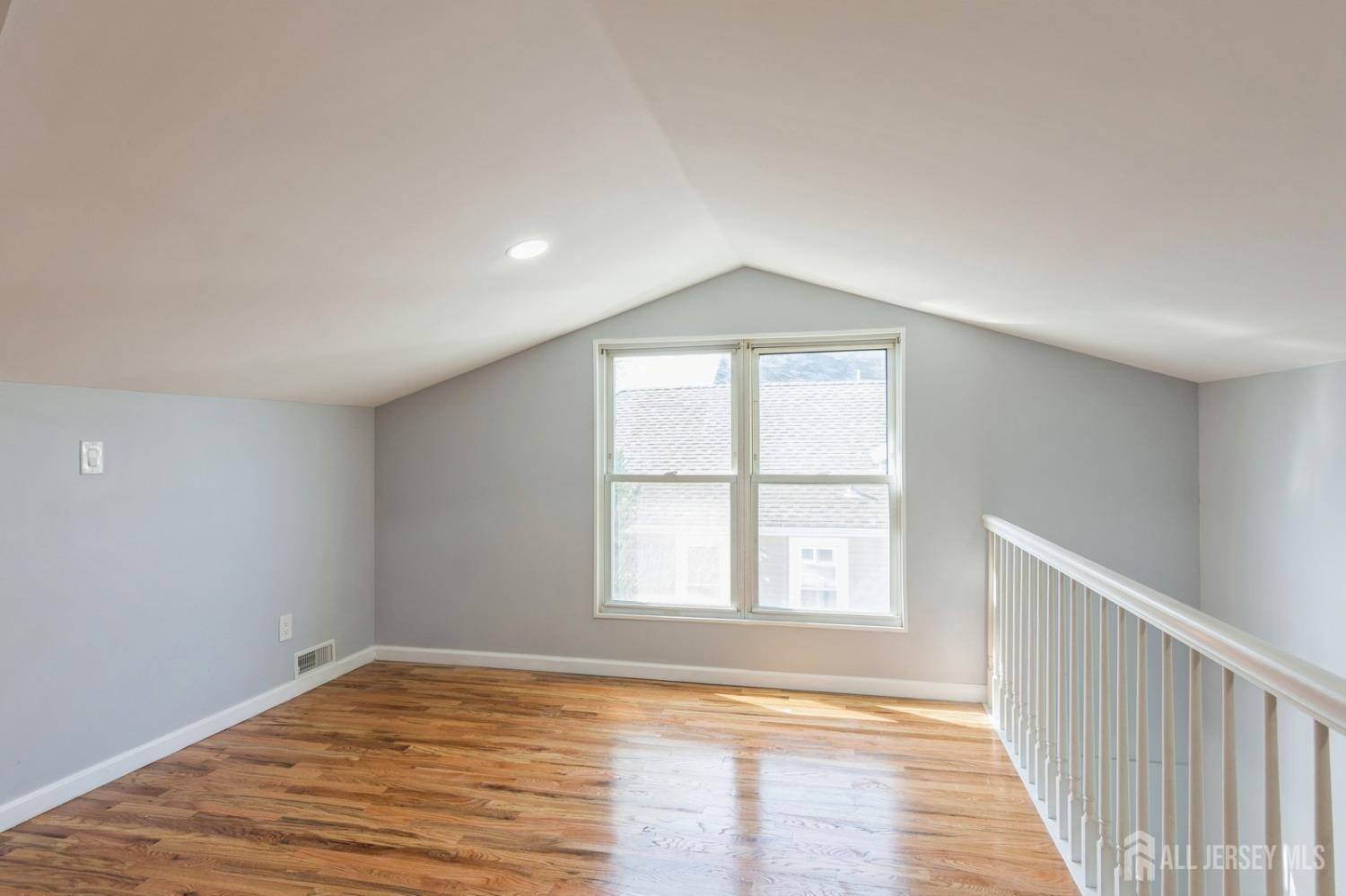 26 Meeker Avenue, Edison, New Jersey image 18