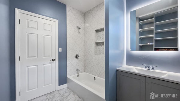 19 NEWFIELD ST, EAST ORANGE, NJ 07017 - Image c8c79a24cd9477e71f03b6859612b2dd/2941682390