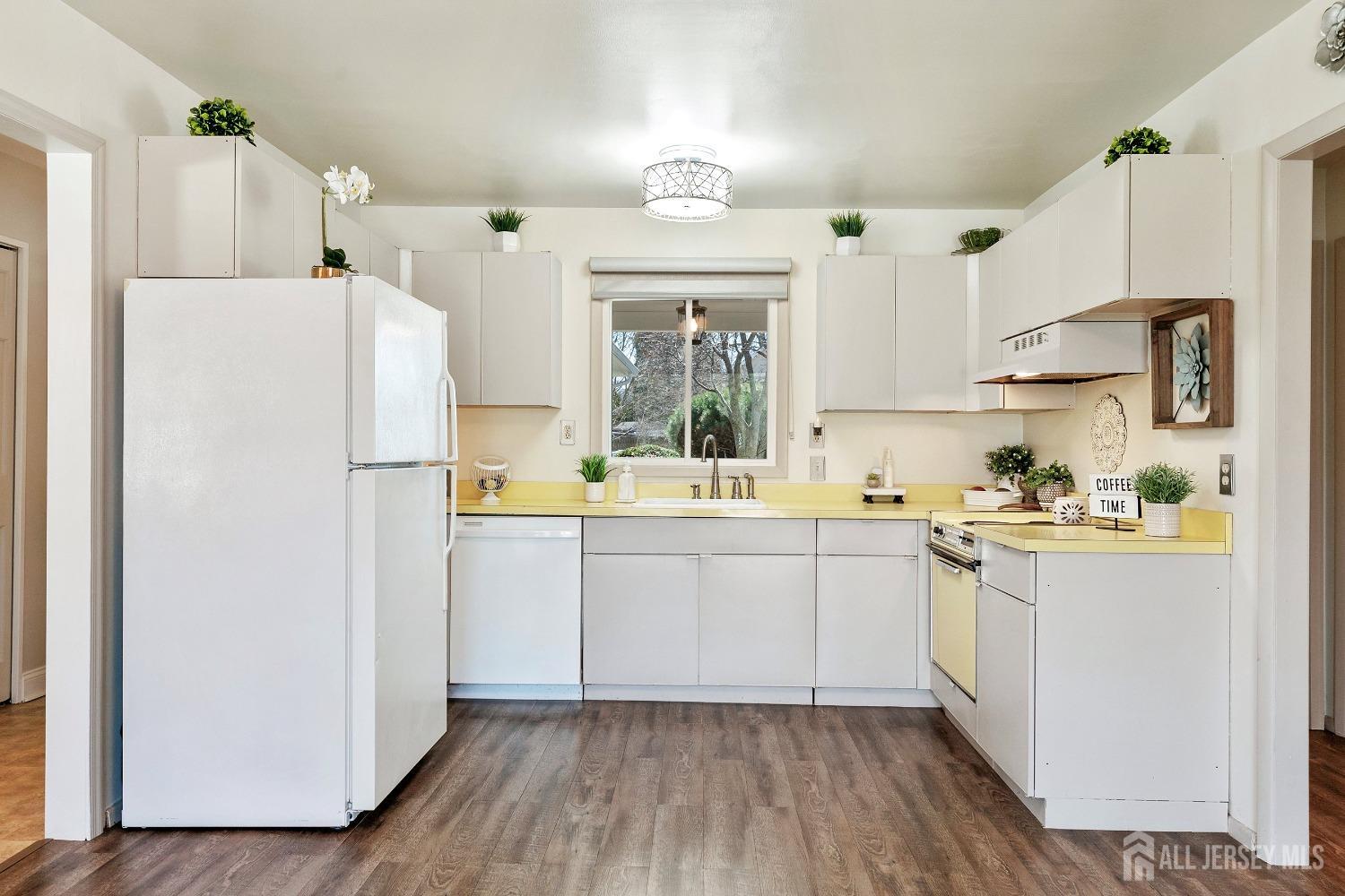 111 Fordham Drive, Aberdeen, New Jersey image 19
