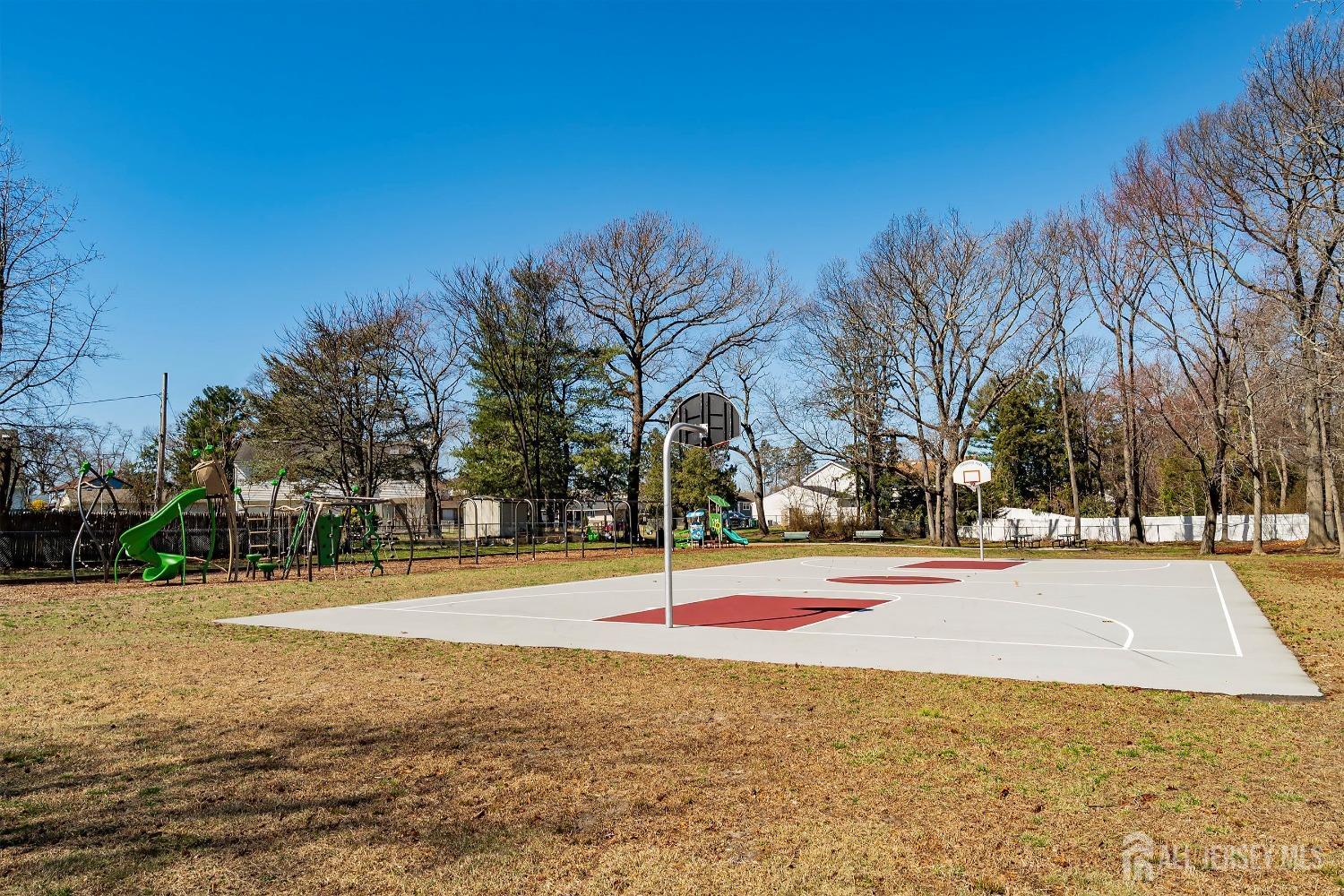 111 Fordham Drive, Aberdeen, New Jersey image 43