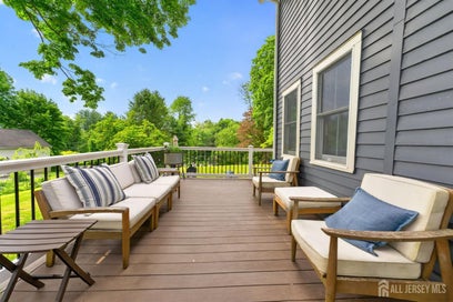 79 W Main Street W Mendham Bor NJ 07945