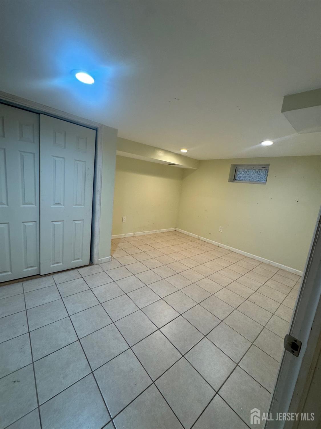 64 Post Boulevard, Carteret, New Jersey image 19