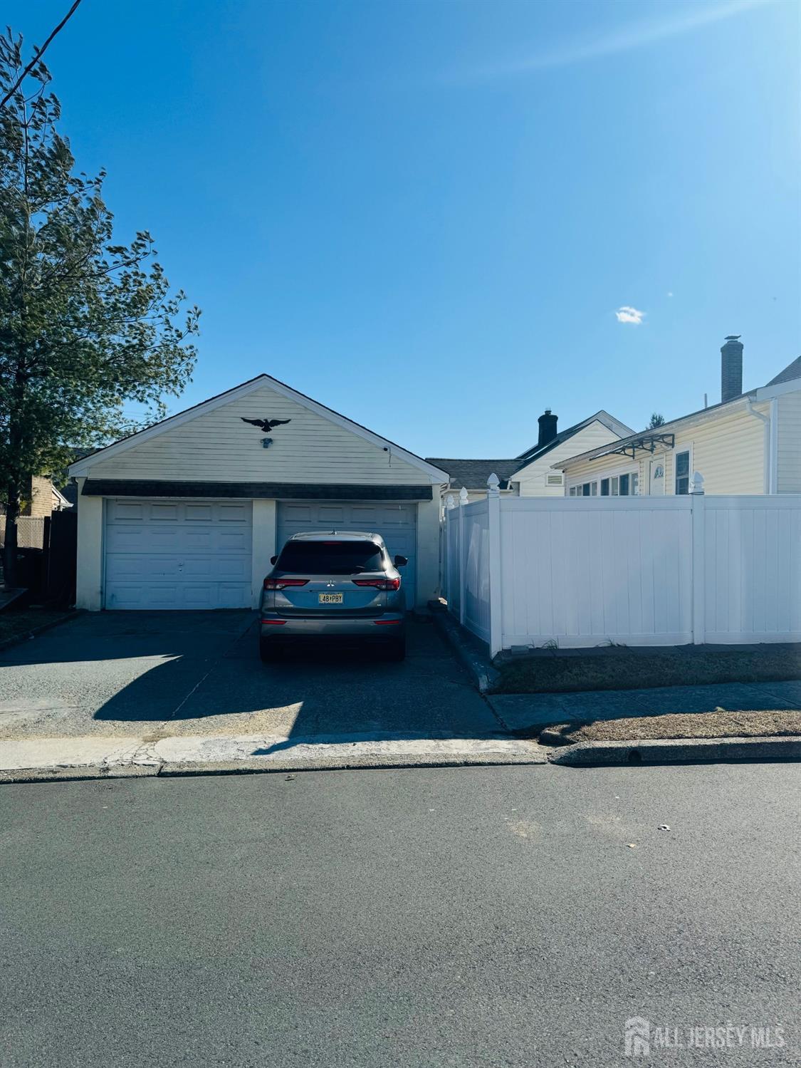 64 Post Boulevard, Carteret, New Jersey image 6