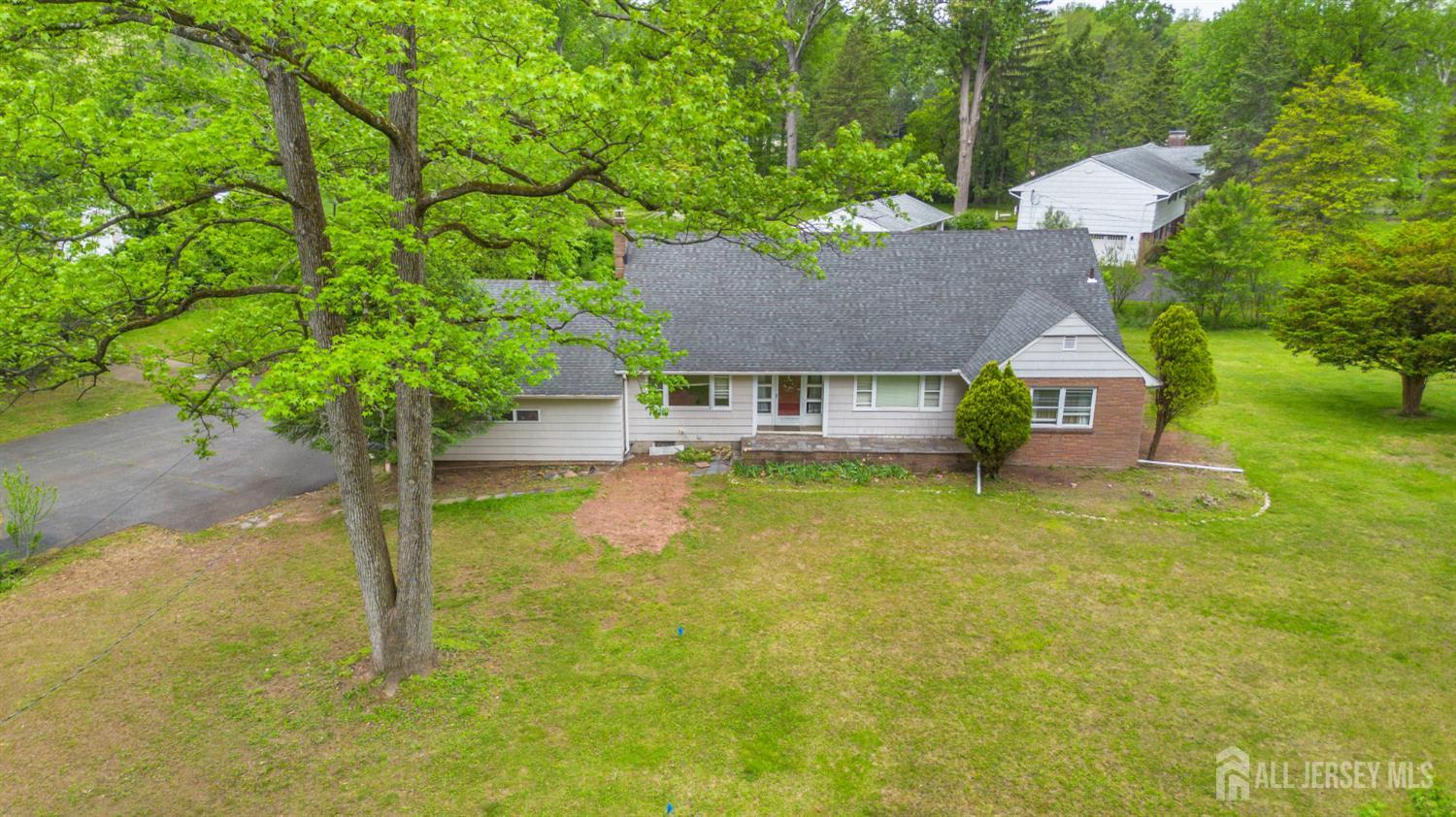 108 Midwood Way, Colonia, New Jersey image 2