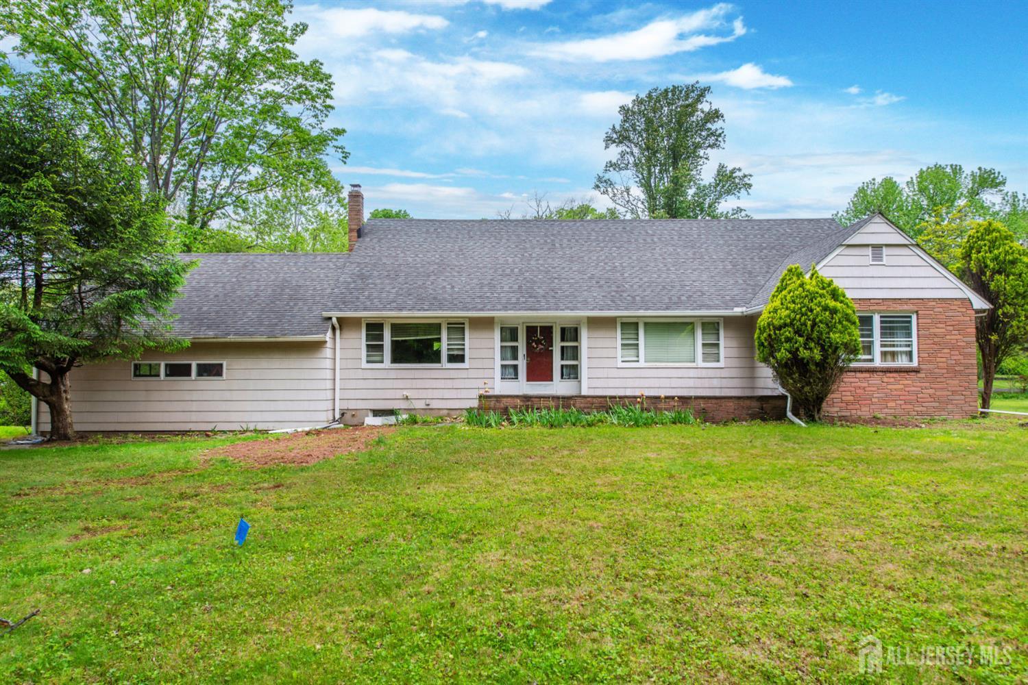 108 Midwood Way, Colonia, New Jersey image 5
