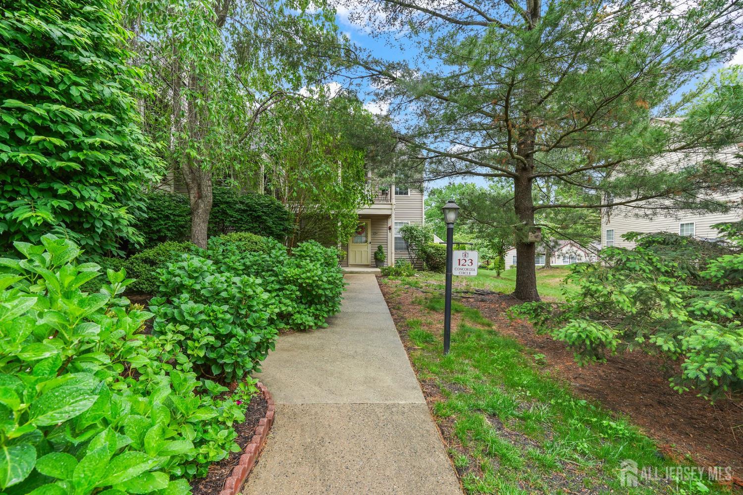 123 Concordia Circle #G, Monroe Township, New Jersey image 2