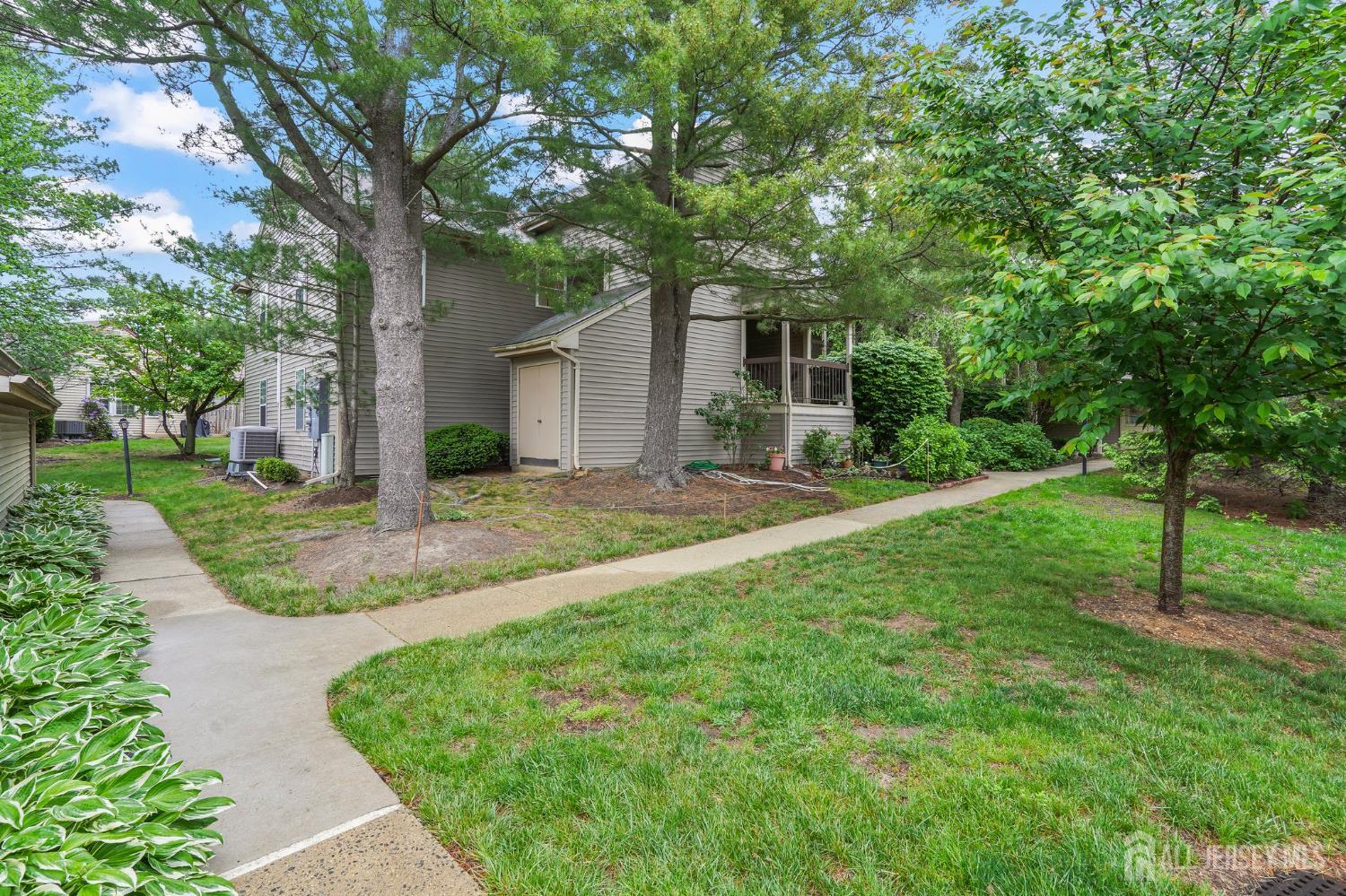 123 Concordia Circle #G, Monroe Township, New Jersey image 6