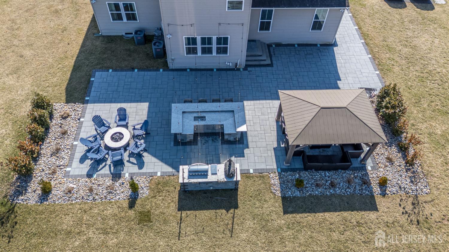 Allentown, New Jersey, 08501, United States, 4 Bedrooms Bedrooms, ,5 BathroomsBathrooms,Residential,Active,2025204