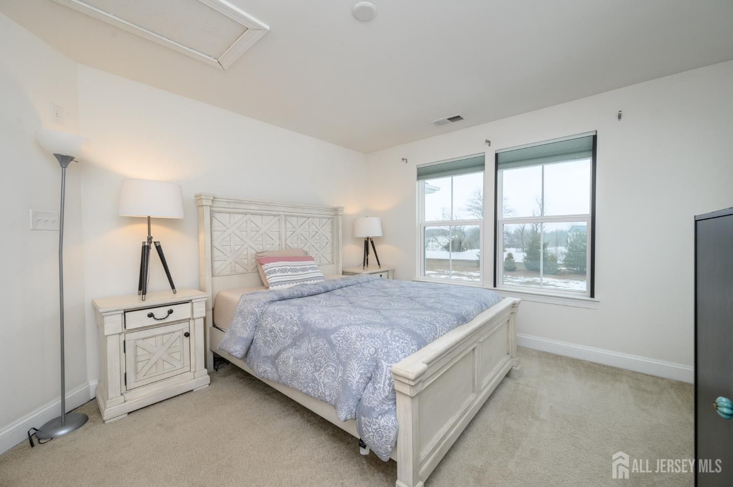 Allentown, New Jersey, 08501, United States, 4 Bedrooms Bedrooms, ,5 BathroomsBathrooms,Residential,Active,2025204