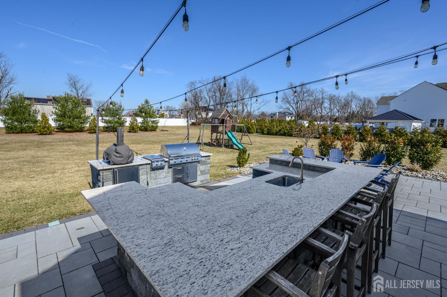 Allentown, New Jersey, 08501, United States, 4 Bedrooms Bedrooms, ,5 BathroomsBathrooms,Residential,Active,2025204