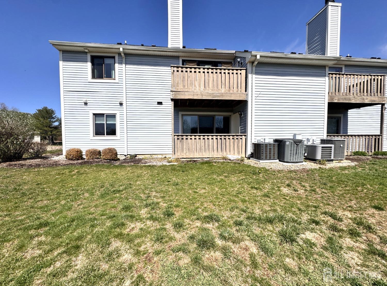 815 Aspen Drive, Plainsboro, New Jersey image 16