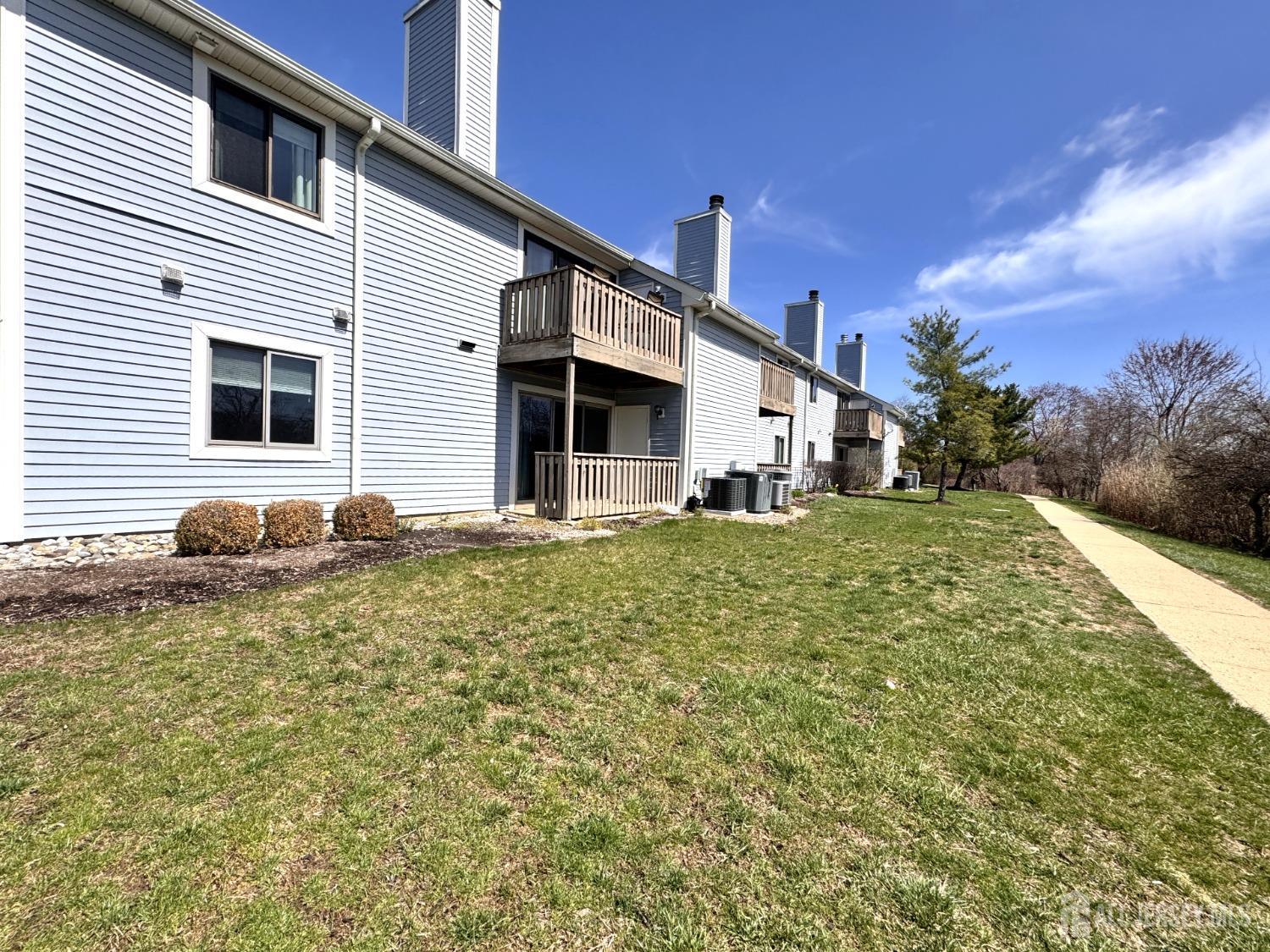 815 Aspen Drive, Plainsboro, New Jersey image 14