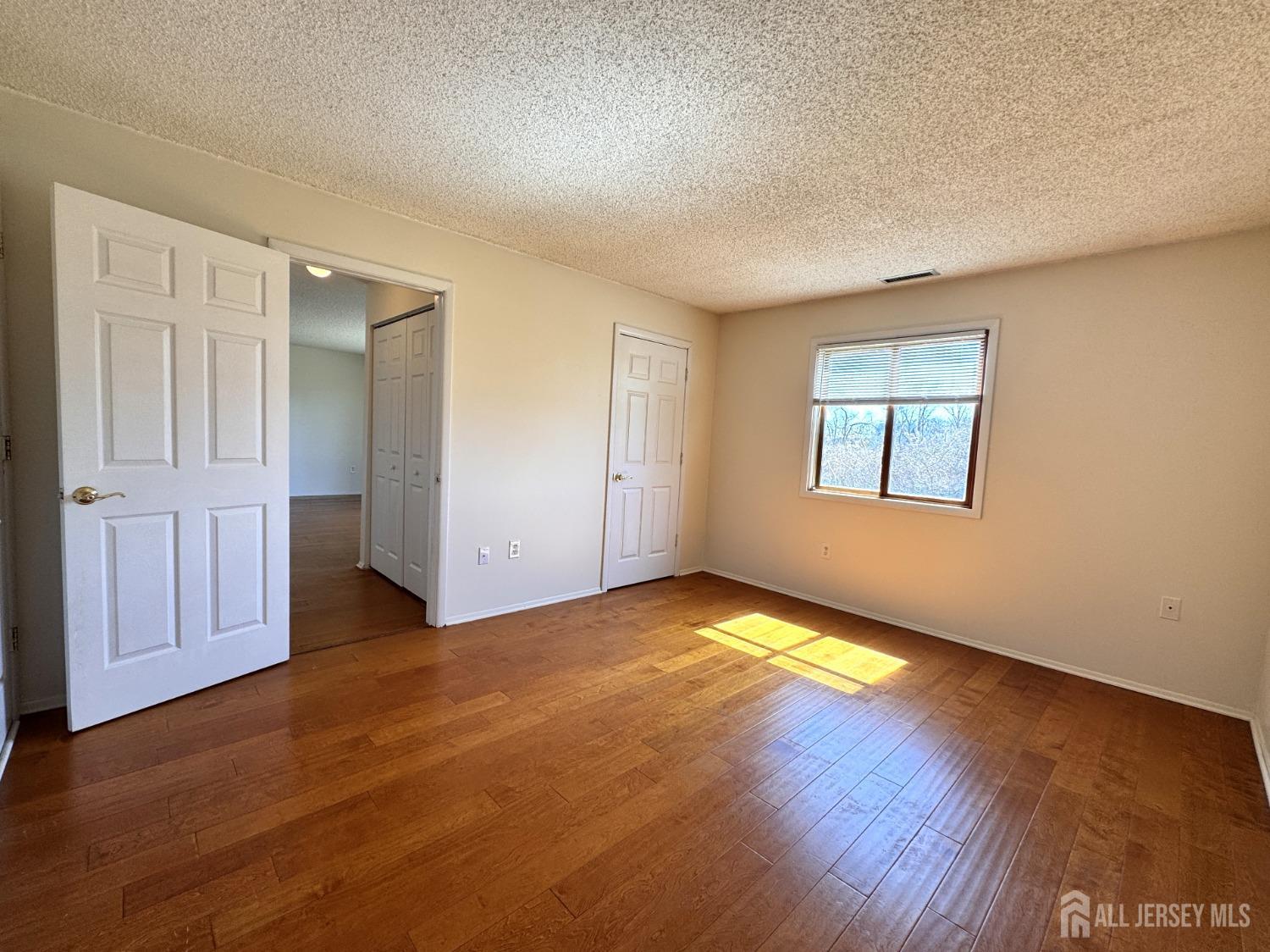 815 Aspen Drive, Plainsboro, New Jersey image 7