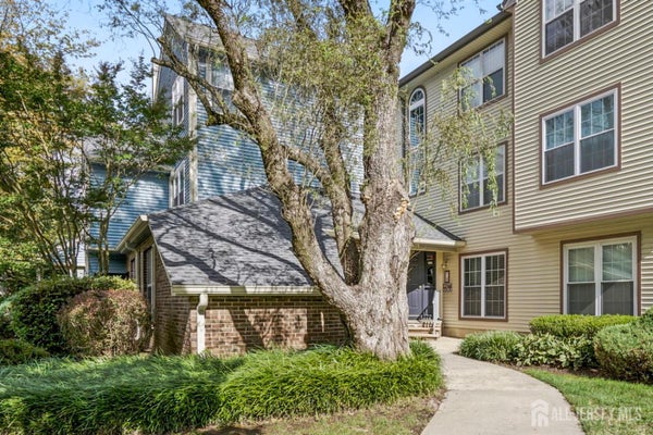 6083 CEDAR CT, MONMOUTH JUNCTION, NJ 08852 - Image c9fc032ea5661e4e94c30f9bdf6c2009/3594099565