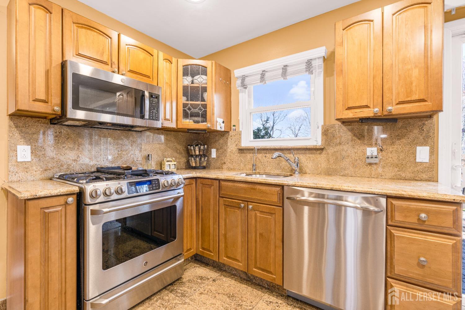 59 Sagamore Avenue, Edison, New Jersey image 18